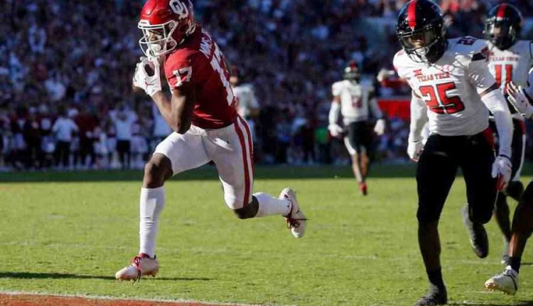 Indiana Favored to End Long Losing Streak to Michigan on Sunday