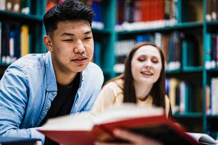 Is it better to say off campus or with parent on FAFSA?